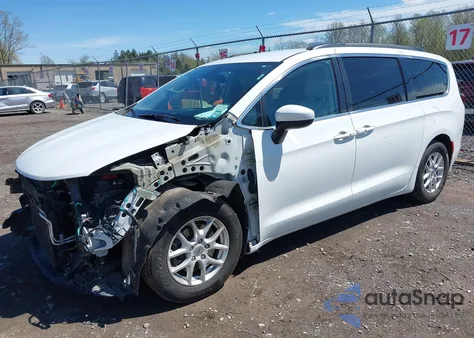 2021 Chrysler Voyager Lxi z USA, uszkodzony, nr VIN 2C4RC1DG6MR520596